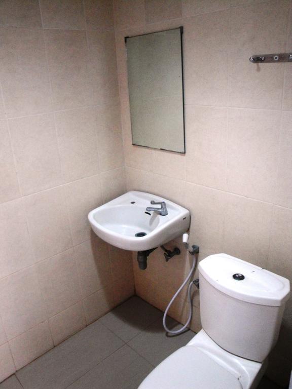 Hotel Metropolitan Inn Manado Zimmer foto